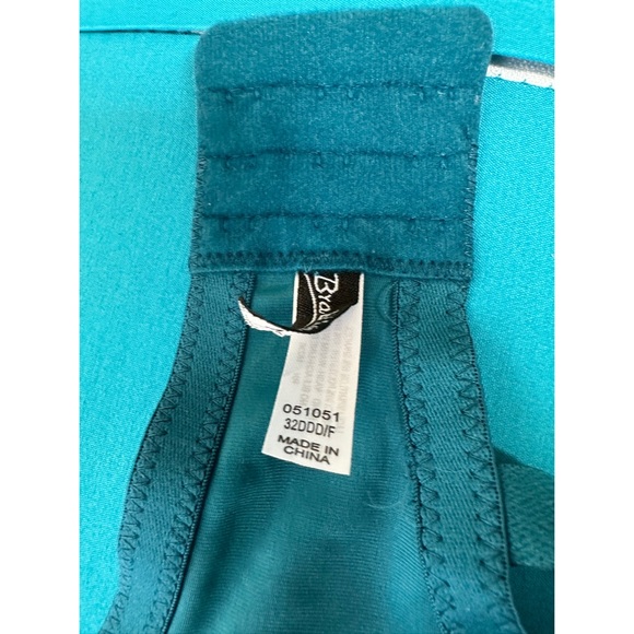 Bra D’More “Full Busted Fit” NWT Size 32F (DDD) - Picture 2 of 6